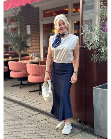 Rok Jolanda Blauw