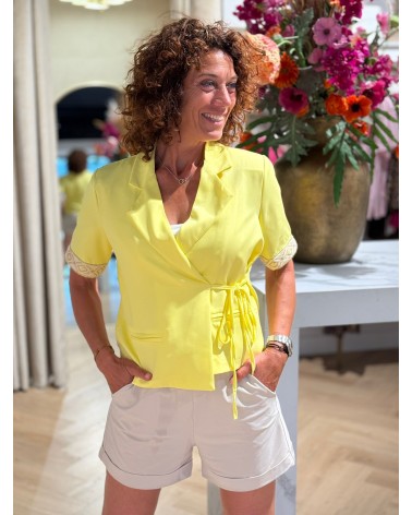 Jasje Ambika Geel