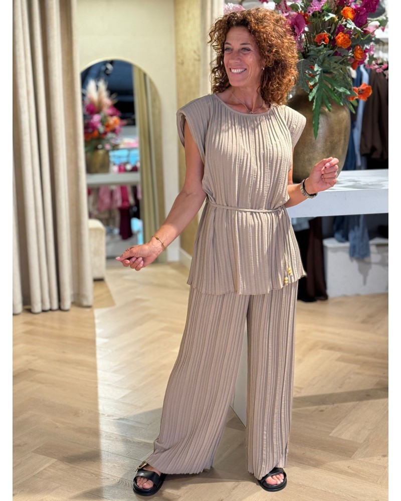 Set Inge Camel