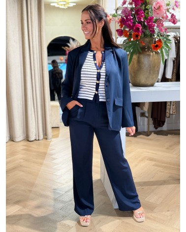 Damesbroek Donkerblauw Recht Model
