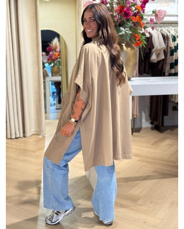 Trenchcoat Camel