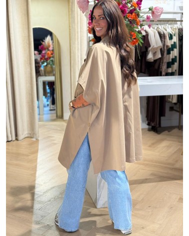 Trenchcoat Camel
