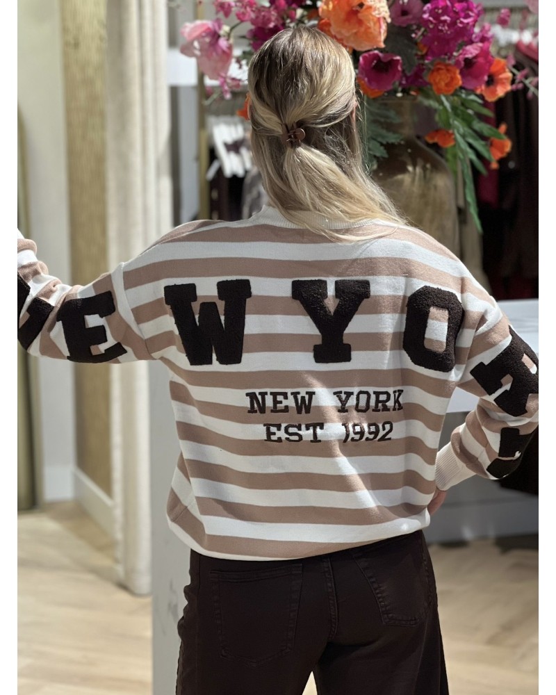 Trui New York Streep Camel