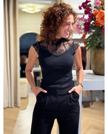 Top Nina Zwart