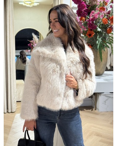 Jas Furry Beige