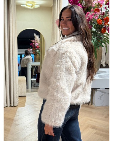 Jas Furry Beige