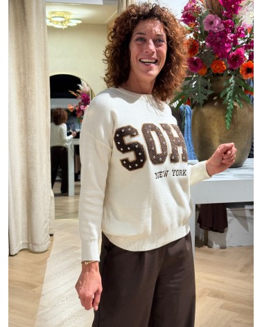 Trui Soho Creme Bruin Studs