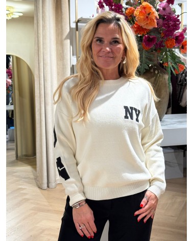 Trui New York Creme Zwart