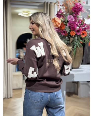 Trui New York Bruin