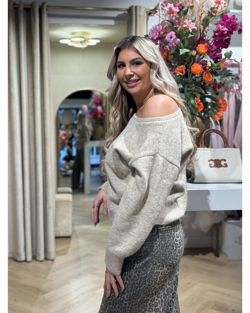 Off Shoulder Trui Chrissie
