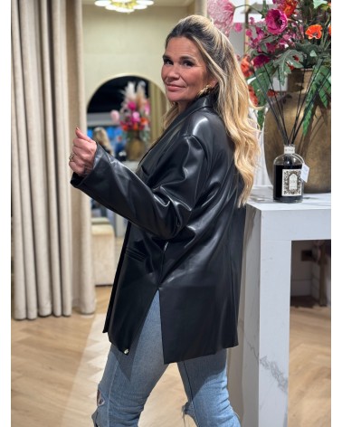 Leather Look Blazer zwart