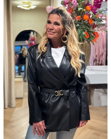 Leather Look Blazer zwart