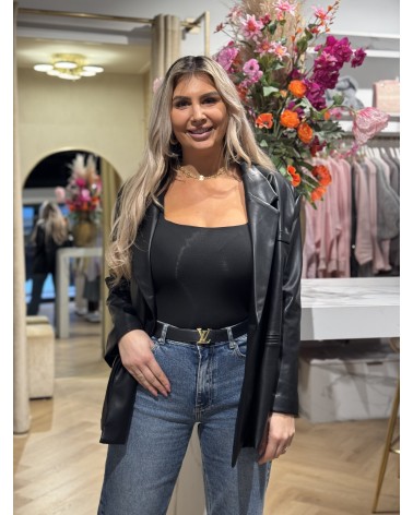 Leather Look Blazer zwart