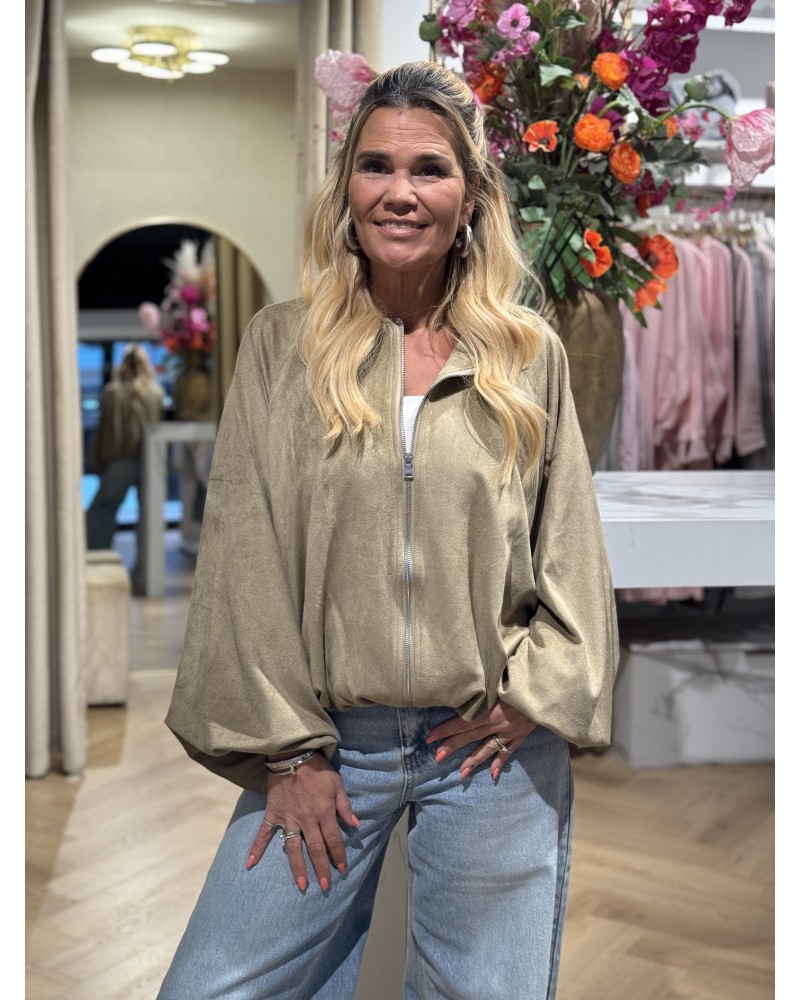 Suède Look Bomber Amy Klei