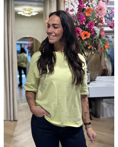 T-Shirt Need Coffee Pistasche