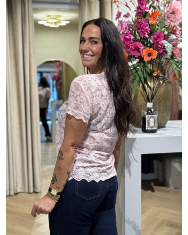 Top Aria Roze