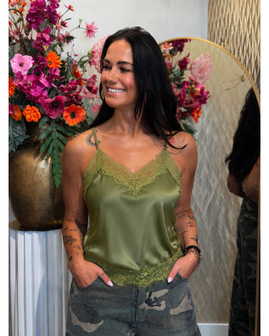 Top Aria Groen Ambika