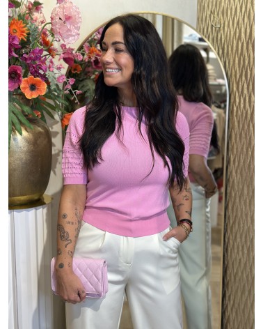 Top Ann Roze