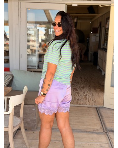 Short Lila Lace