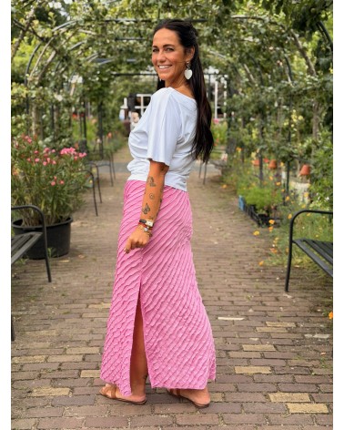 Rok Jenn Ambika Roze