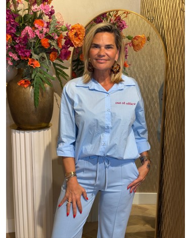Blouse Out Of Blauw