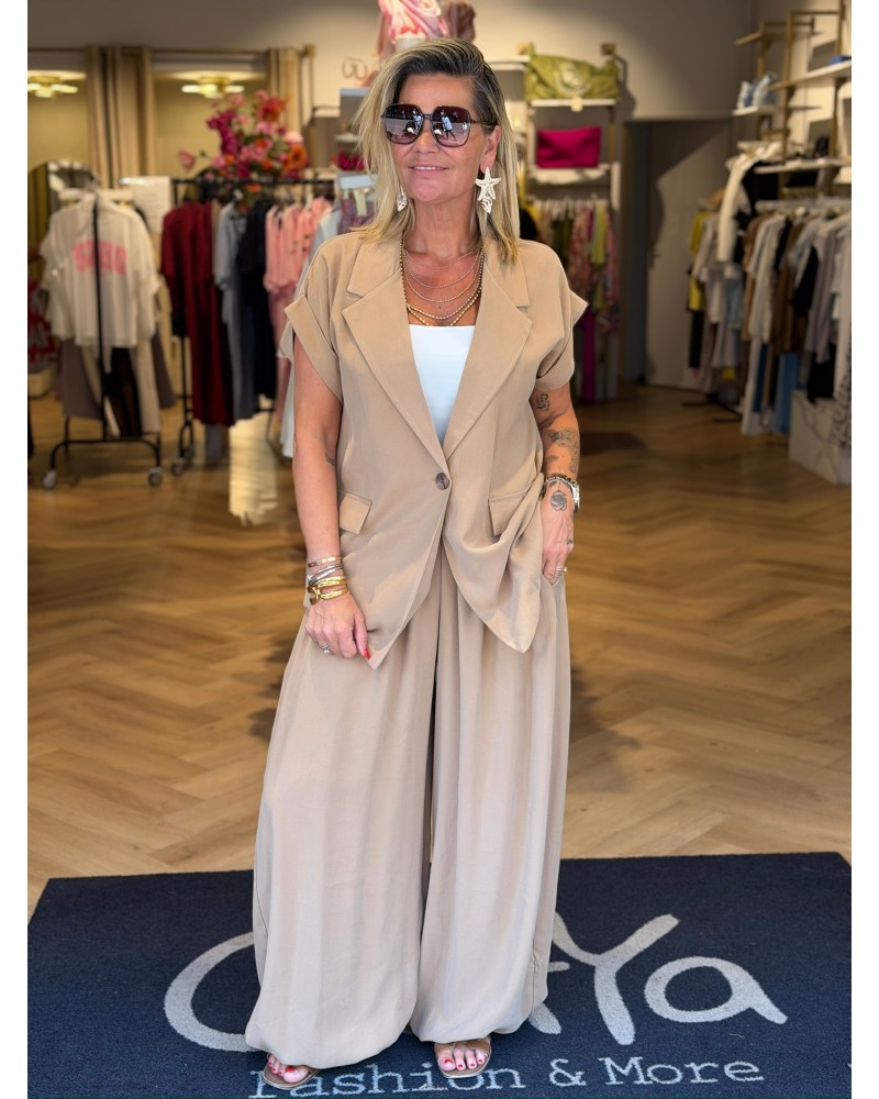 Broek Gaya Camel