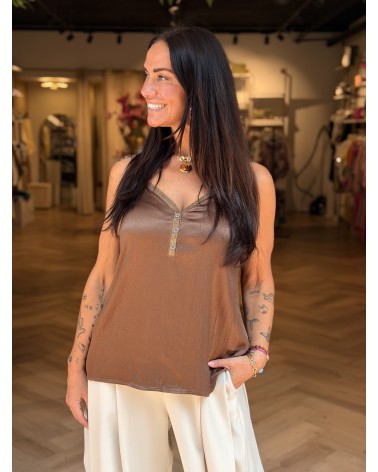 Top Jolie Bruin