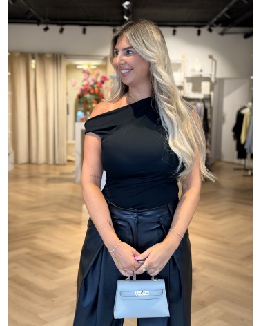 Off-Shoulder Top Zwart